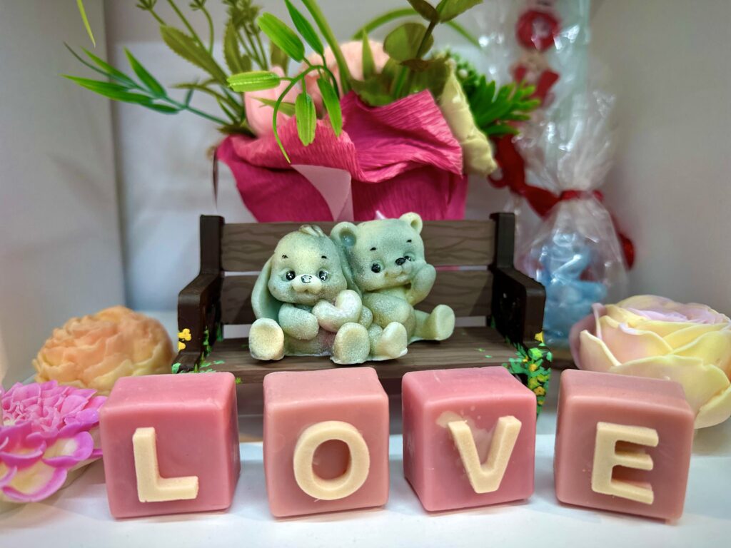 385511ee-2fc3-4475-883a-af1063163a8e