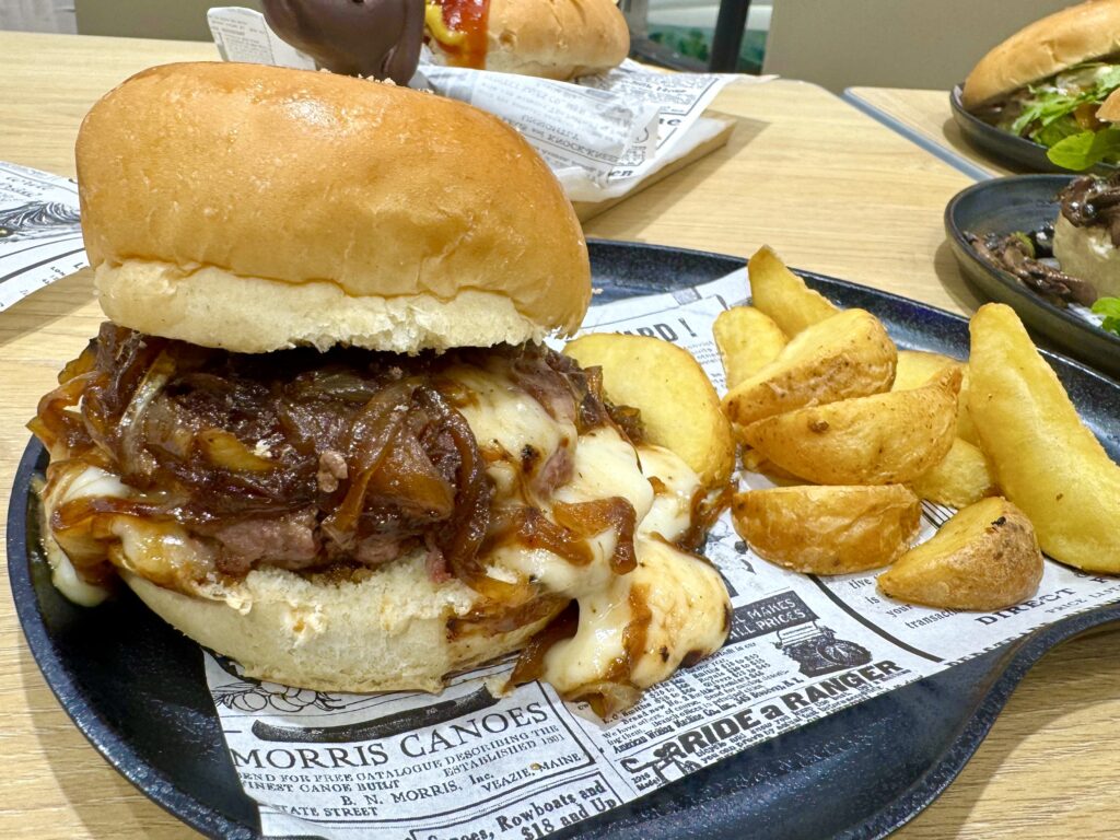 4d433af3-12ef-4be6-8b60-bc69876b22e3