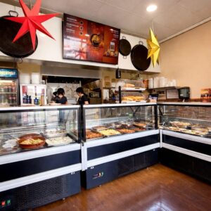 Comida Casera para Llevar con Entrante + 2 Principales a elegir + 2 Postres + Botella de 1,5L de Refresco