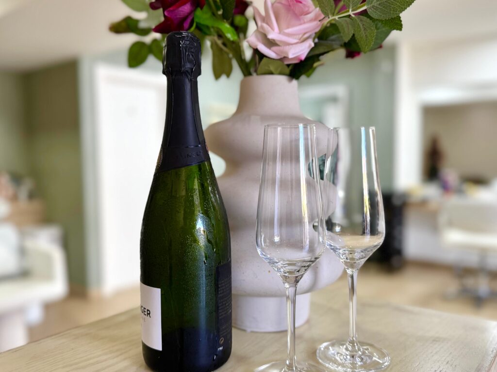 76cb8a7e-3dfd-40ad-9635-ca5f6262b92d