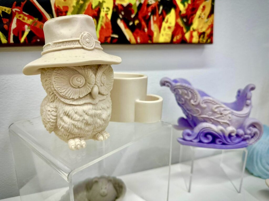 87565180-4583-4241-afc7-1c005178b89f