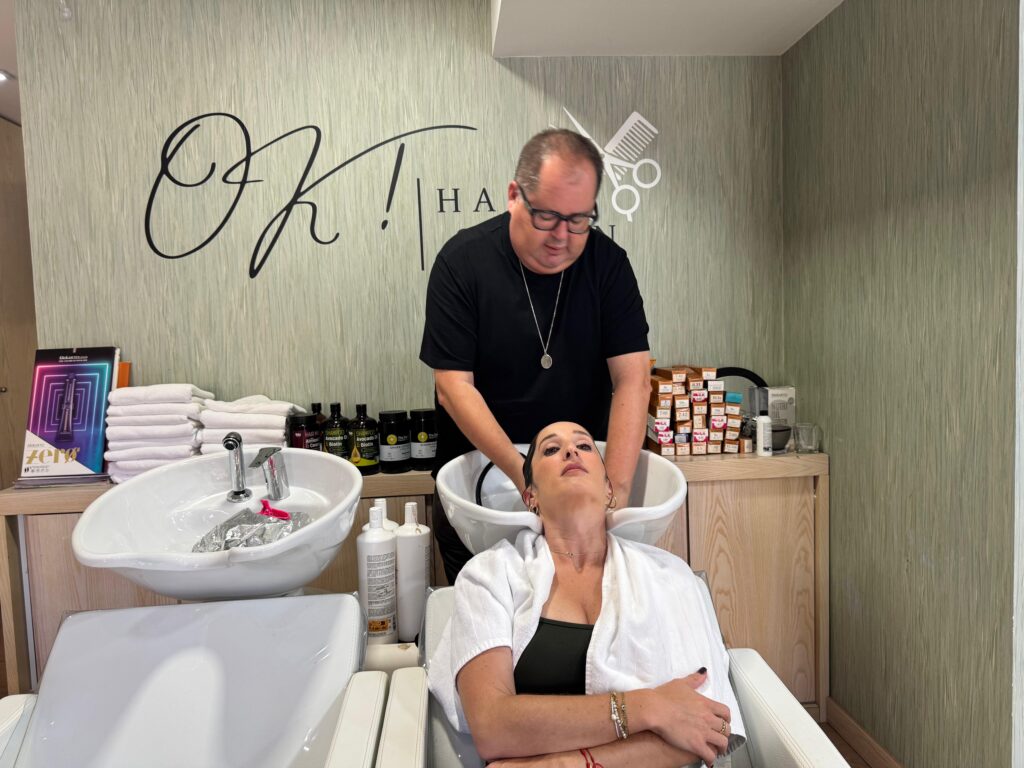 8b29880c-0b5e-4eaf-a3d2-485cbab36c3c