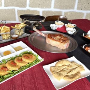 1.2 kg de Tomahawk de Angus Negro + Entrante + 2 Postres + 2 Bebidas
