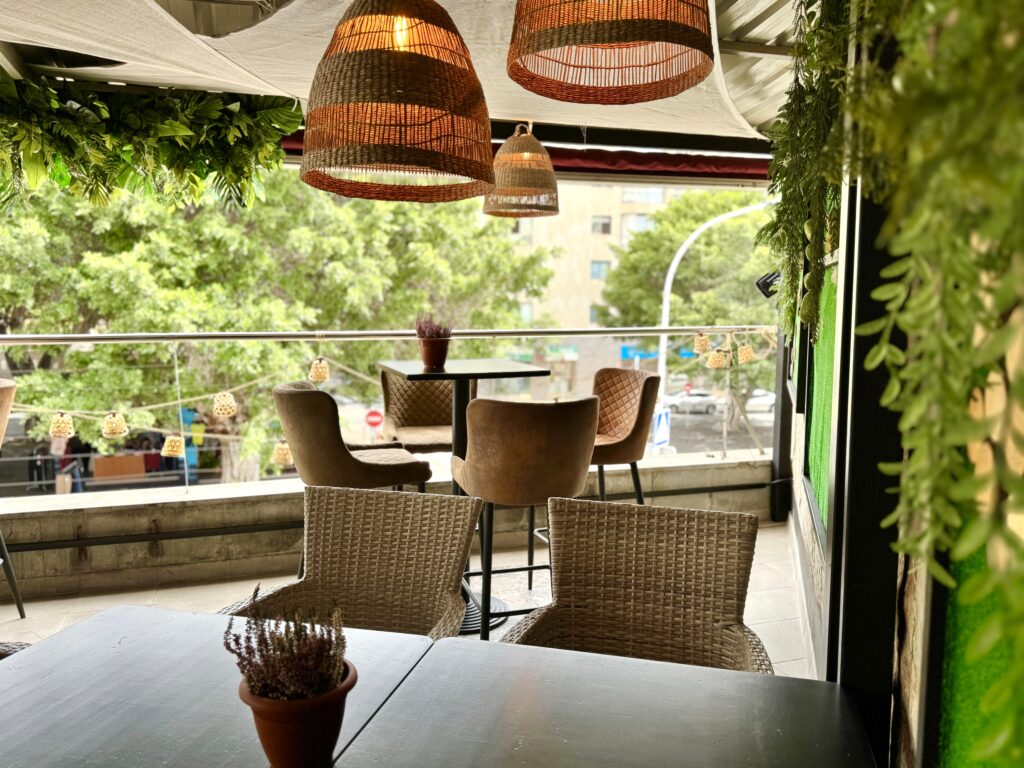 9dfe525f-7093-4c5f-9592-882d64f7a065