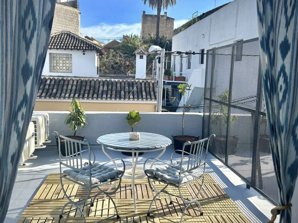 a219af36-7b10-490b-9463-7ed367c14ff2