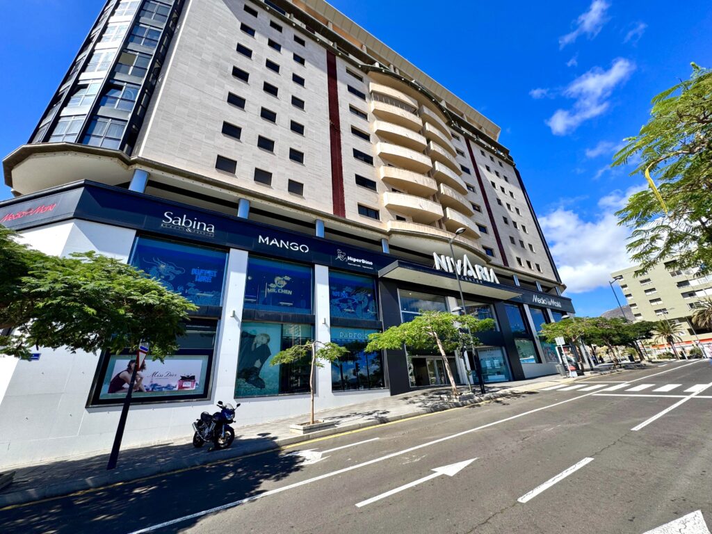 b0201a1a-9574-4e3e-82b5-2ef6f1ea9c19