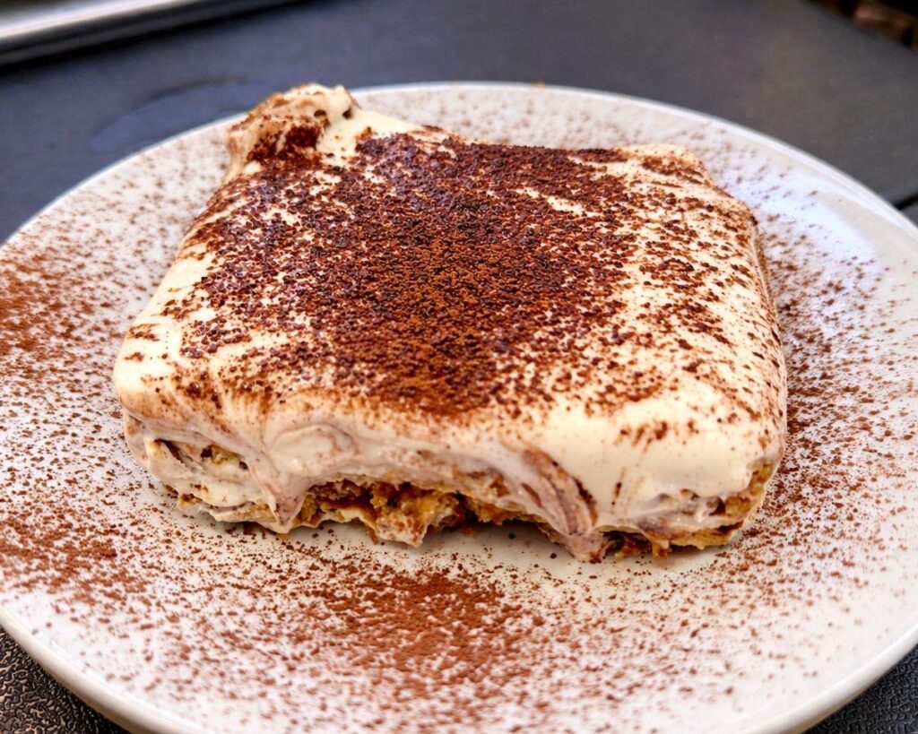 e667b727-664b-42f8-b727-47ed780d5f0f