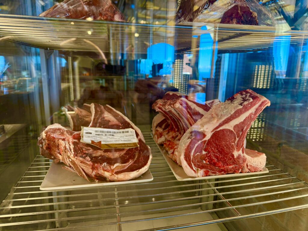 48b0ed01-8856-41f1-8e21-8af48b0f06f2