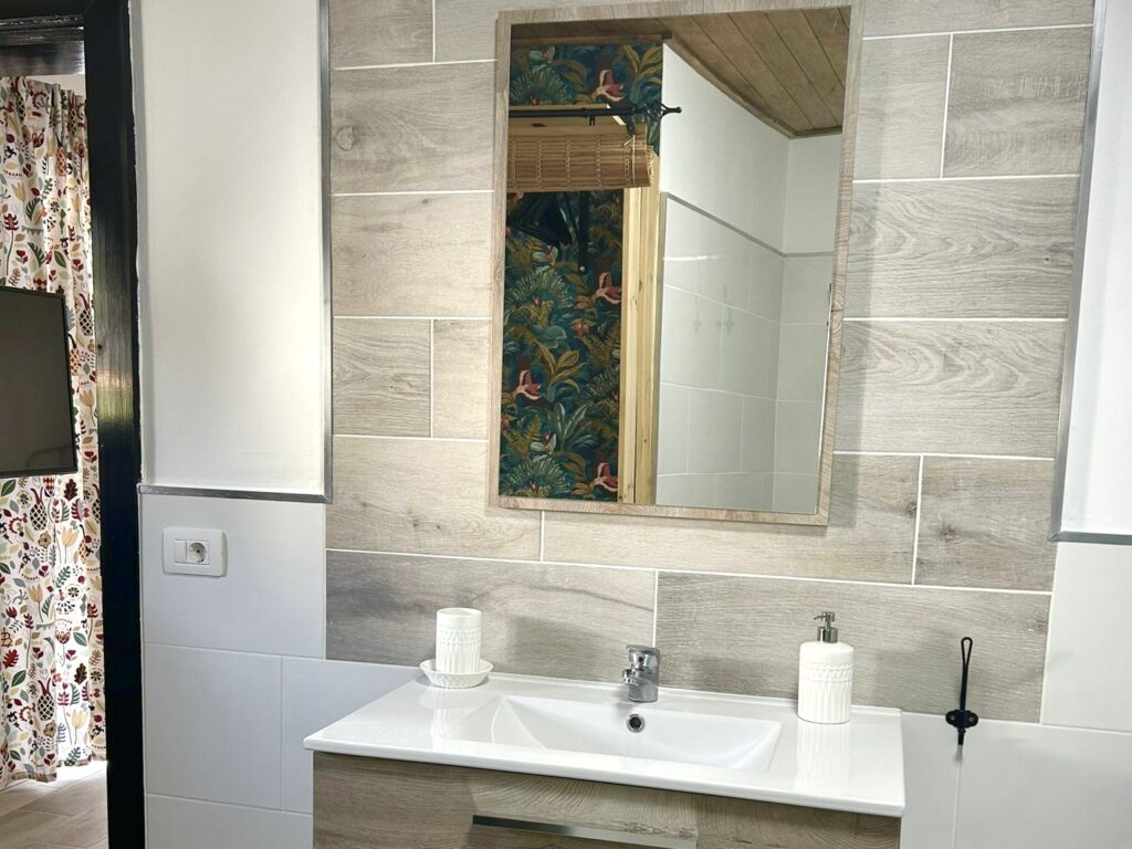 76f5b794-1b60-4a1a-9d98-366afac552ba