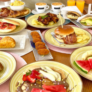 Brunch o Drunch ilimitado para 2 personas + 2 Bebidas + 2 Cafés en Bajamar