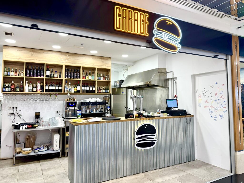 b79edba0-52e9-483c-8364-c97e4af182d8