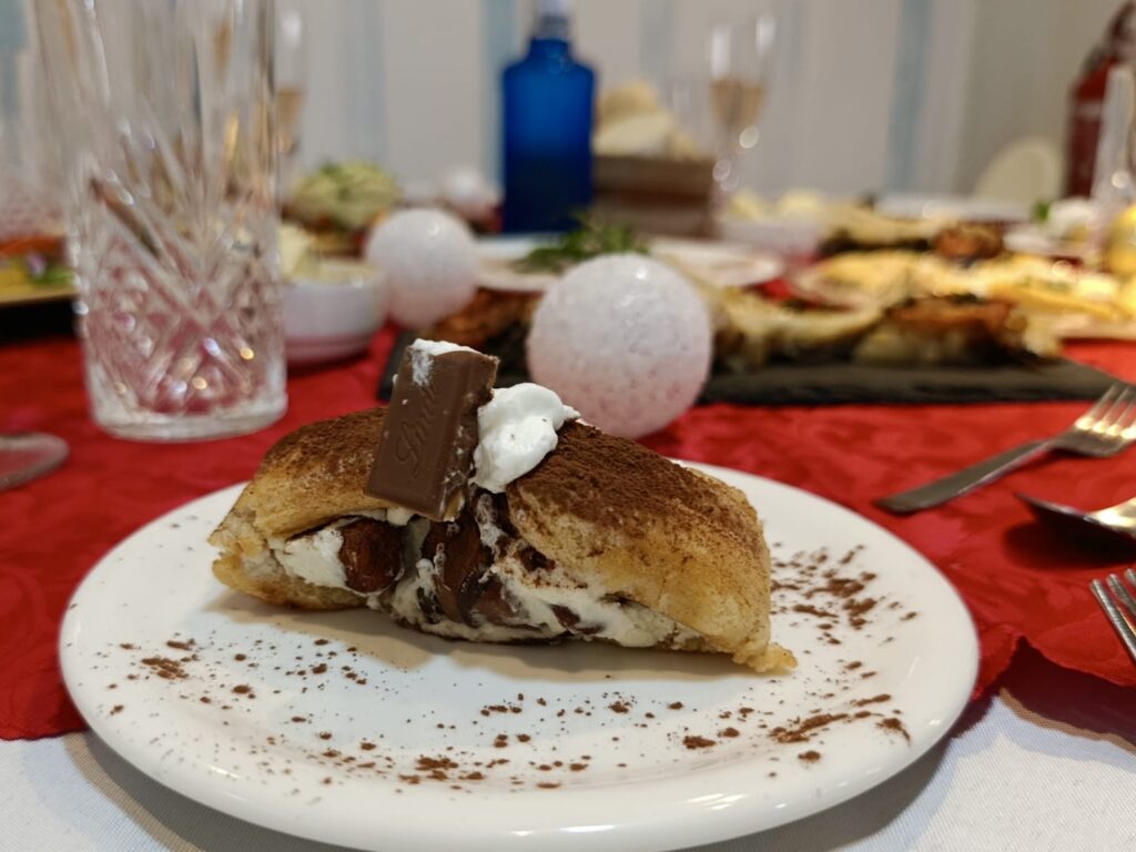 ef2072c7-2c91-491a-b8f0-deccde9b8e66